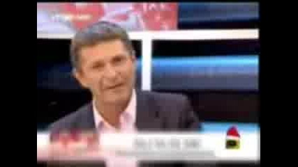 Господари на Ефира - Яки гафове