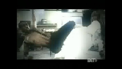 Missy Elliott ft. Fatman Scoop - Lose Control 