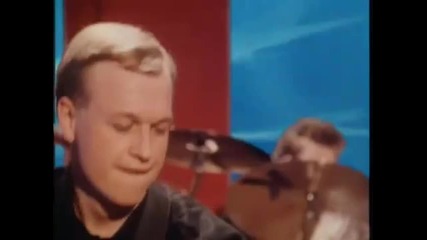 Level 42 - Lessons In Love