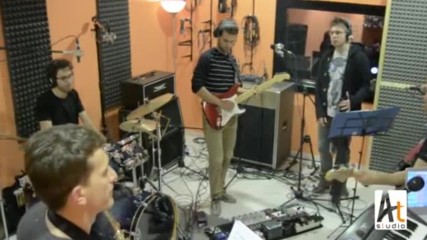 Lysergic Dream - Money ( Pink Floyd Cover Live )