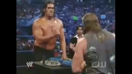 Triple H vs The Great Khali - Arm Wrestling Contest 