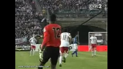 Вратар Вкарва Гол От 90 - Метра 