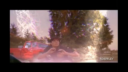 Smallville - Kelly Clarkson - Breakaway Superman