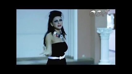 разтърсващ на Емануела Всичко се връща