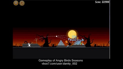 Gameplay of Angry Birds Seasons