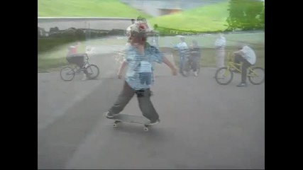 4 year old skateboarder
