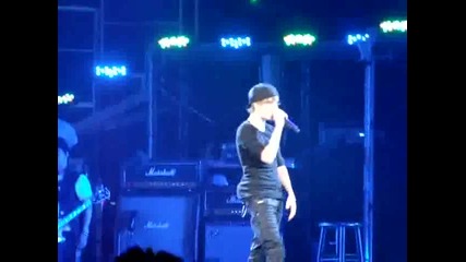 Justin Bieber - Down to earth ( My World Tour ) 