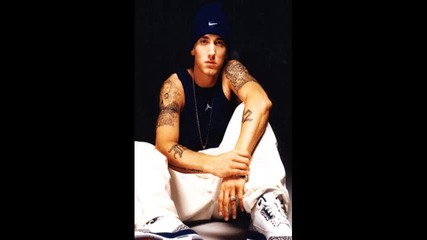 Eminem - Cold Wind Blows [ Recovery ]