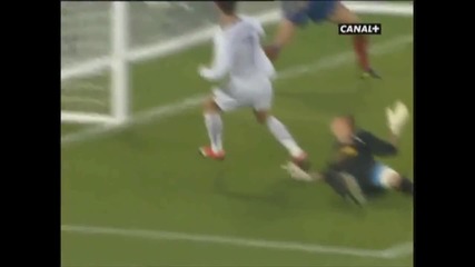 victor valdes season 2007 - 2011