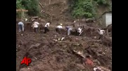 Гигантска дупка в Гватемала погълна няколко здания