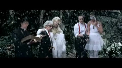 Hurts - All I Want For Christmas Is New Years Day 