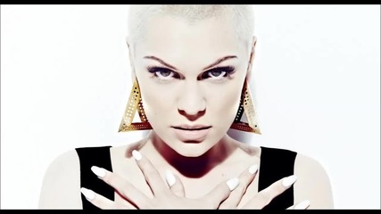 + Превод .. New! 2o13 | Jessie J - Magnetic ( A U D I O )