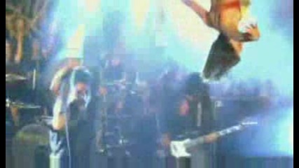 Papa Roach - To Be Loved