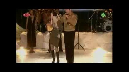R. Martin and C. Aguilera - Nobody Wants To Be Lonely (totp)