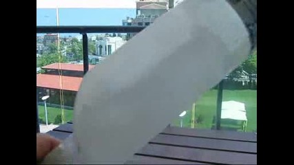 Невероятно замръзнала водка