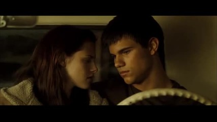 Twilight(2009)новолуние-джейк прибира Бела у дома(тайстен!!)