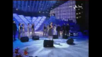 Giorgia - Di sole e dazzurro(live@sanremo 2 serata)