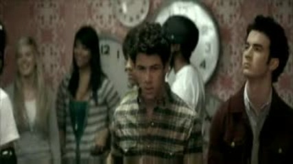 Jonas Brothers - Paranoid