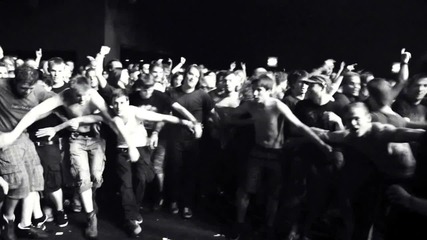 Korn Feat. Skrillex - 'get Up' music video