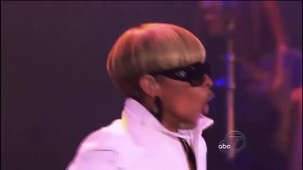 Mary J. Blige performs Stairway to Heaven 