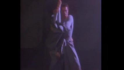 Kate Bush - Running Up That Hill 