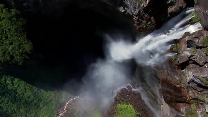 Адски красив водопад- H D