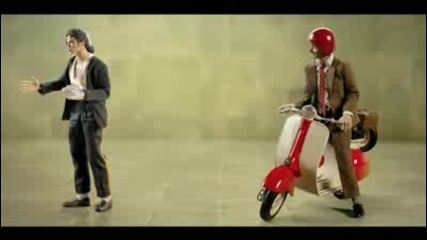 Michael Jackson vs Mr. Bean 