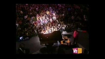 Elton John - Rocket Man (live) [2002]