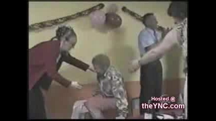 Смешни Случки Със Стари Хора