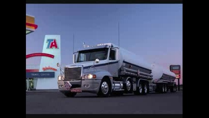 Американски камиони срещу Европейски камоиони 