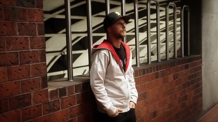 Desmond Miles Hoodie - Reversible