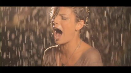 Emma Marrone - Tra Passione E Lacrime - Превод