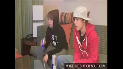 Justin Bieber-az sam s teb 2