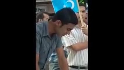 Dogu Turkistana Turkcu Turanci Destegi