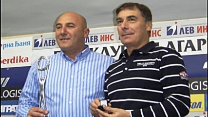 Професора готов с програмата на волейболистите до 10.10. 2010