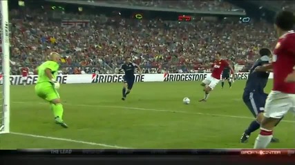 Бербатов с пропуск, New England 1-4 Manchester United, репортаж