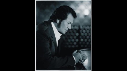 Engelbert Humperdink - Lonely Table Just For One