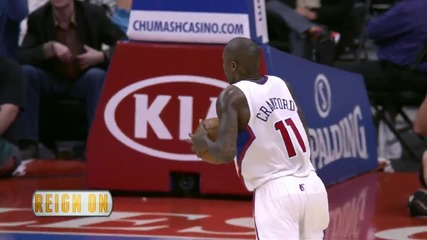 Jamal Crawford's Amazing alley-oop to Blake Griffin!