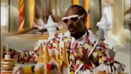 Katy Perry ft. Snoop Dogg - California Gurls ( Official Music Video ) 