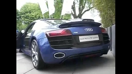 Audi R8 5.2 Fsi V10 engine start up & revving!! 