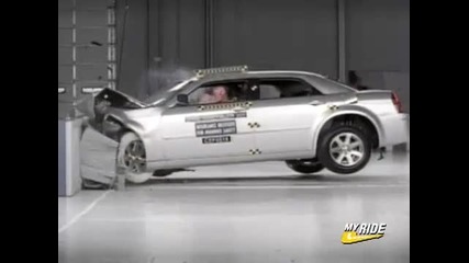Crash Test 2005 Chrysler 300 