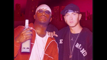 Eminem ft Royce Echo New *2010* 
