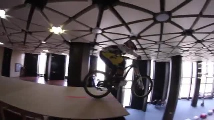 Филип Полк - победител в Red Bull Ride The Palace