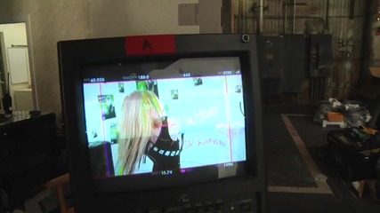 Avril Lavigne - Smile (behind the Scenes)