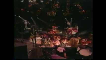 Aerosmith & Guns N Roses - Train Kept A Rollin * Live Paris '92
