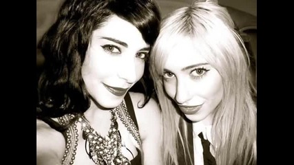 The Veronicas - I Cant Stay Away 
