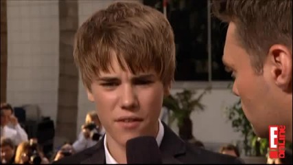 2011 Golden Globes - Justin Bieber