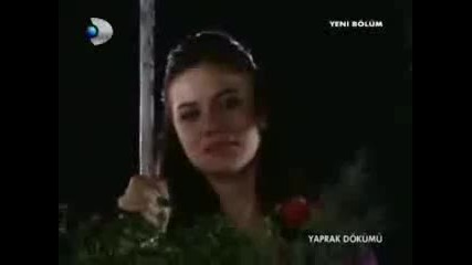 Тъжен момент от Листопад - Yaprak Dokumu