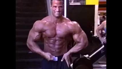 Mike Matarazzo Gym Flex