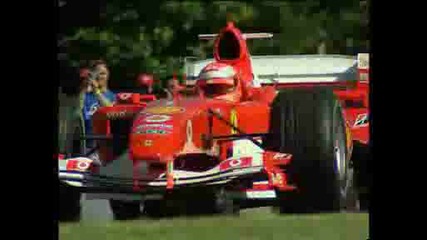 Седемкратния световен шампион Михаел Шумахер се завръща във Фомула 1